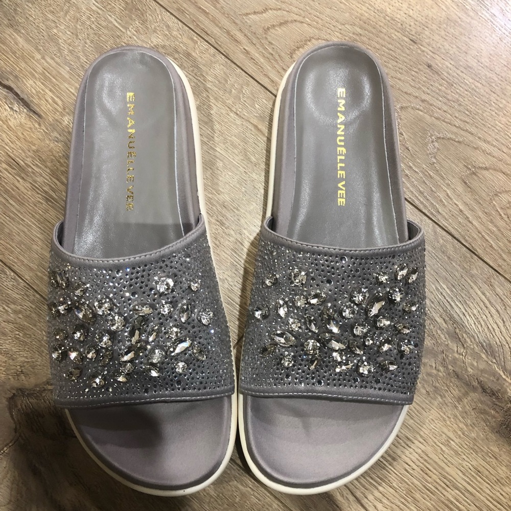 Emanuelle bee shoes size 8(39 European)